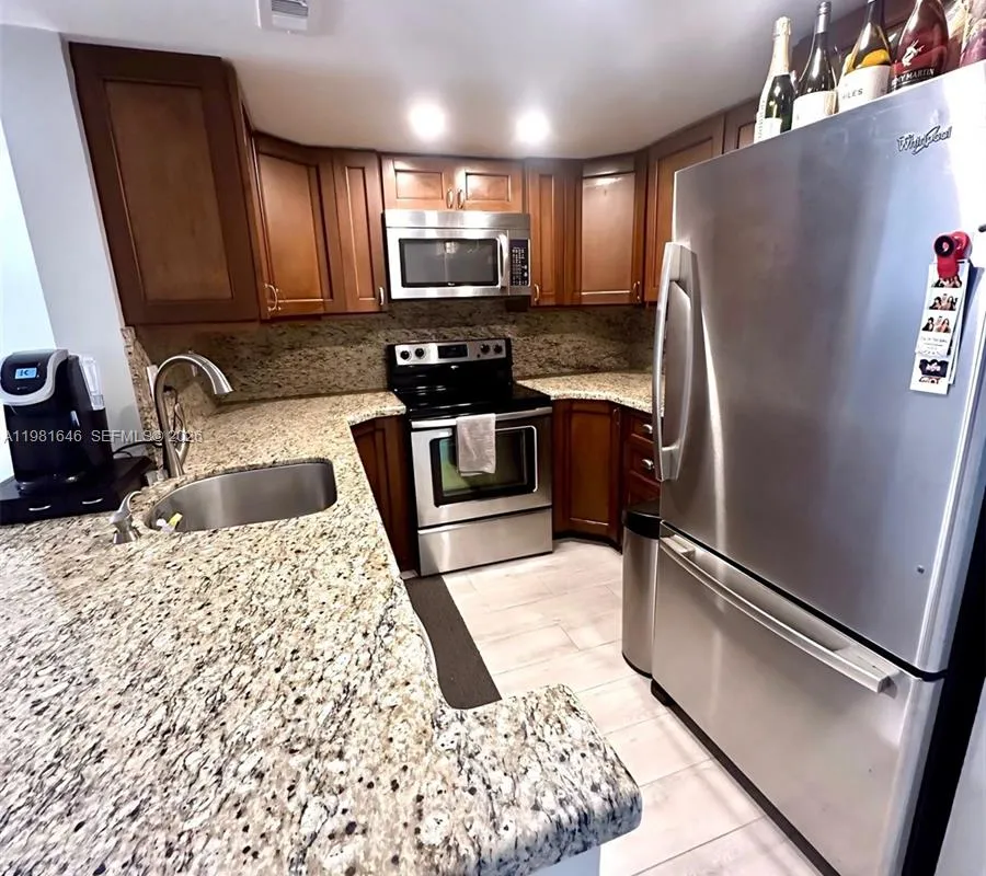 73 Deer Creek # 105, Deerfield Beach FL 33442