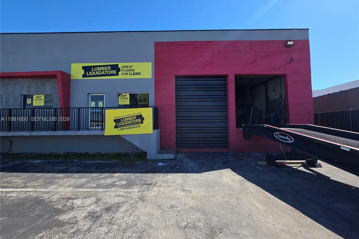 3281 NW 78th Ave, Doral FL 33122