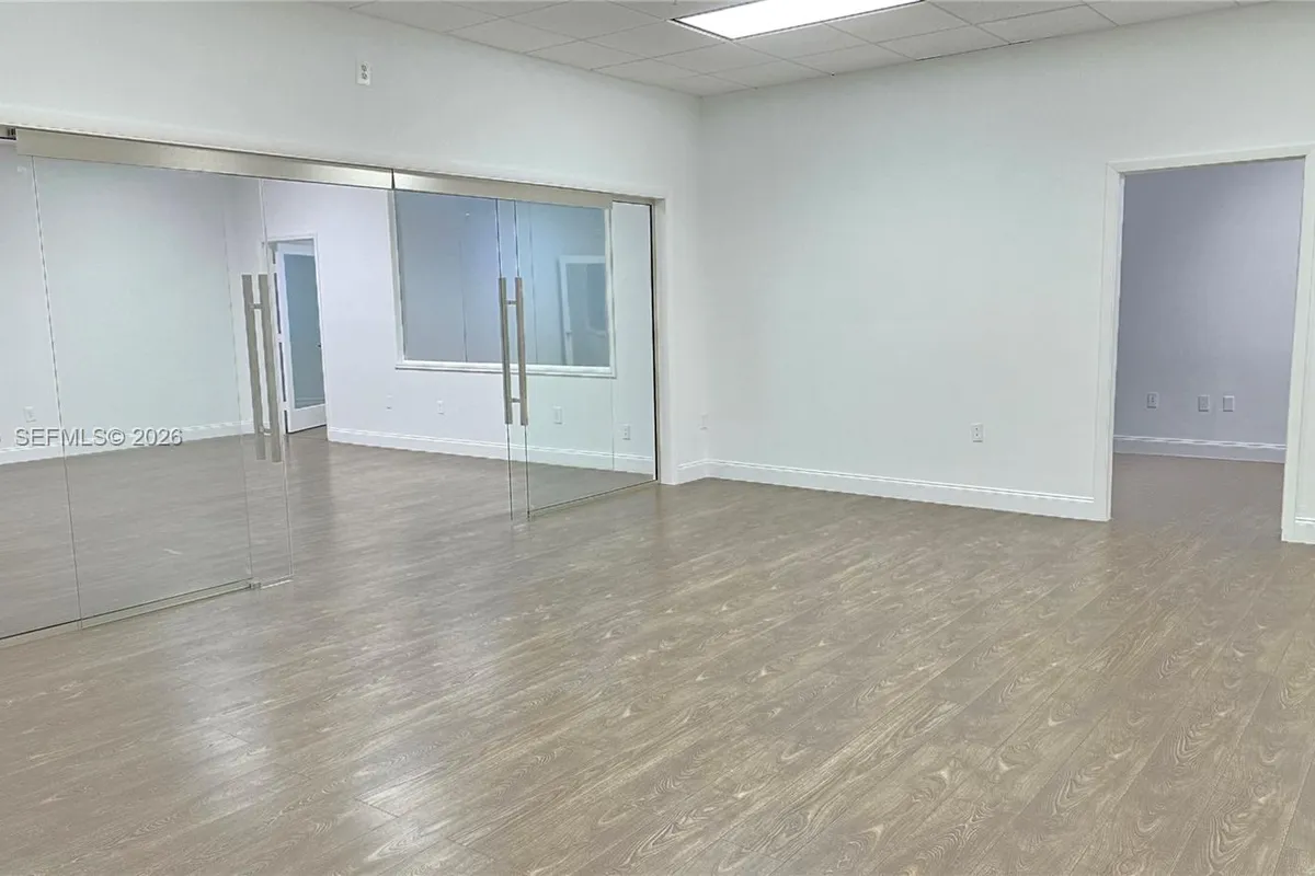 7791 NW 46th St # 306, Doral FL 33166