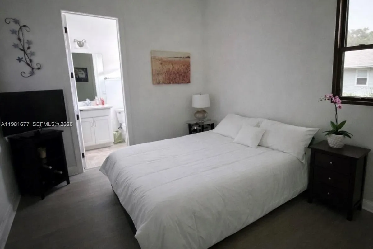 5364 Siesta Key Ln, Loxahatchee FL 33470