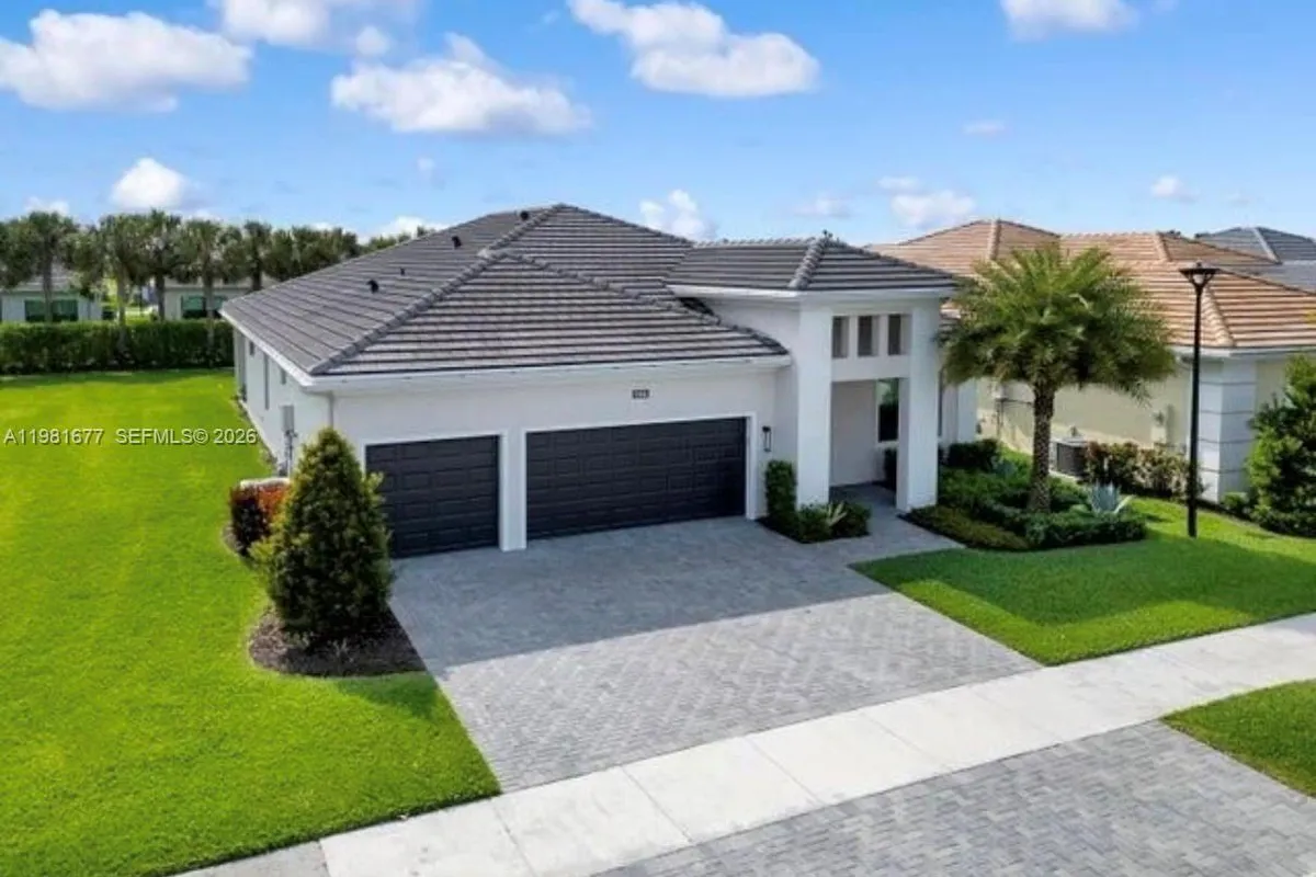 5364 Siesta Key Ln, Loxahatchee FL 33470