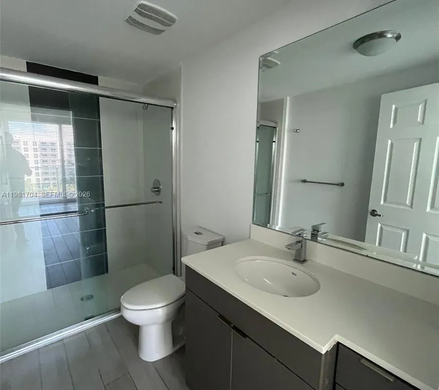 321 NE 26th St # 717, Miami FL 33137