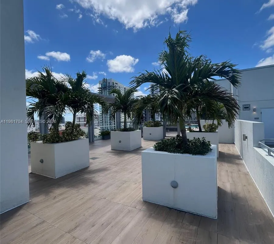 321 NE 26th St # 717, Miami FL 33137