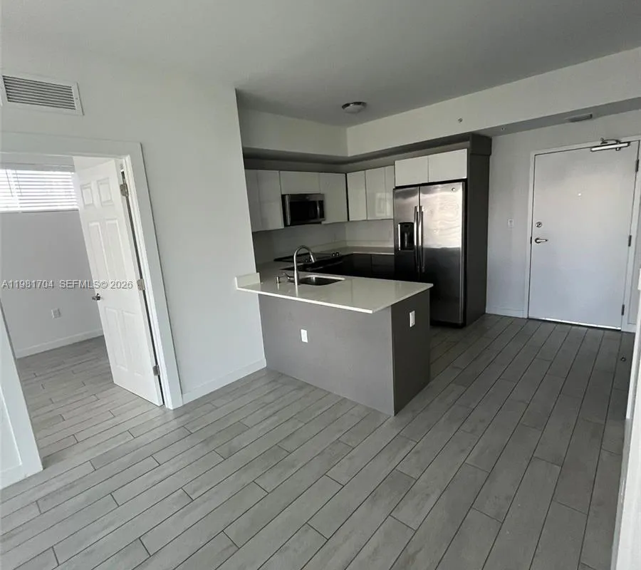 321 NE 26th St # 717, Miami FL 33137