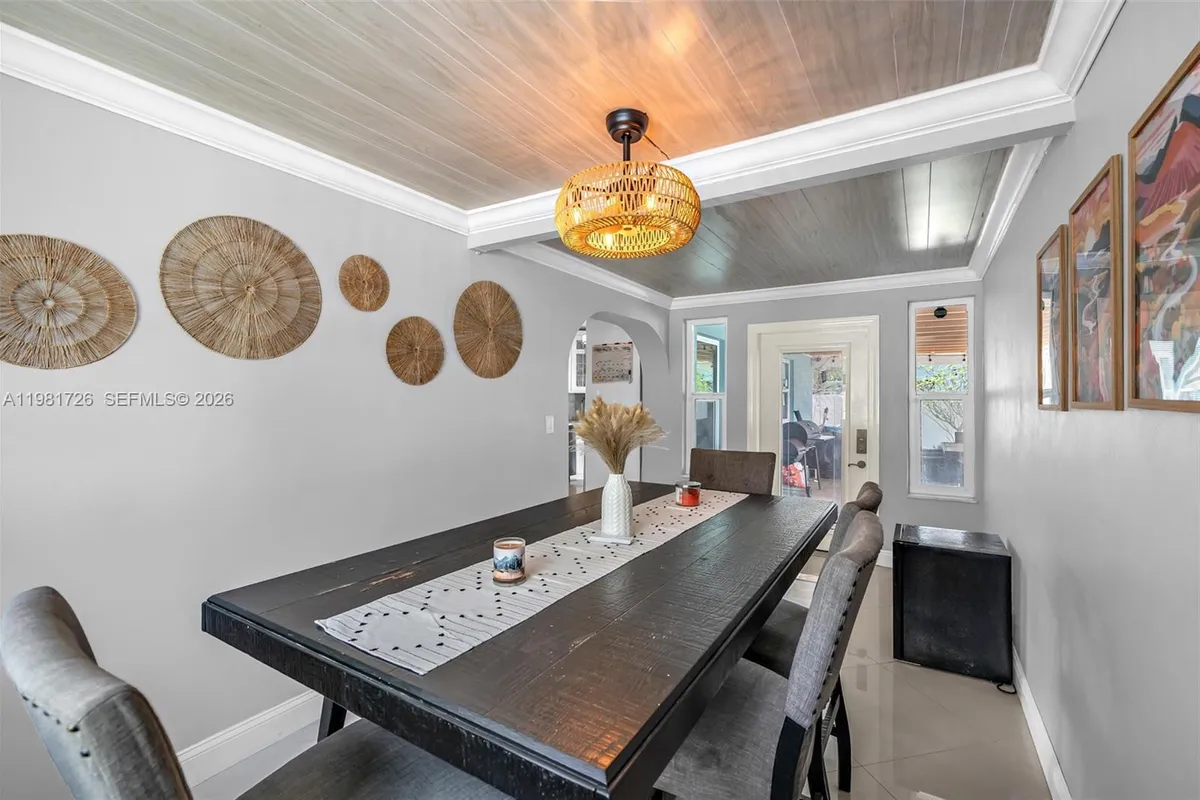 6140 NW 19th Ct, Margate FL 33063