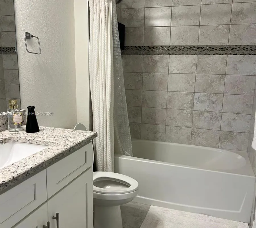 16 NW 10 Avenue, Cape Coral FL 33993