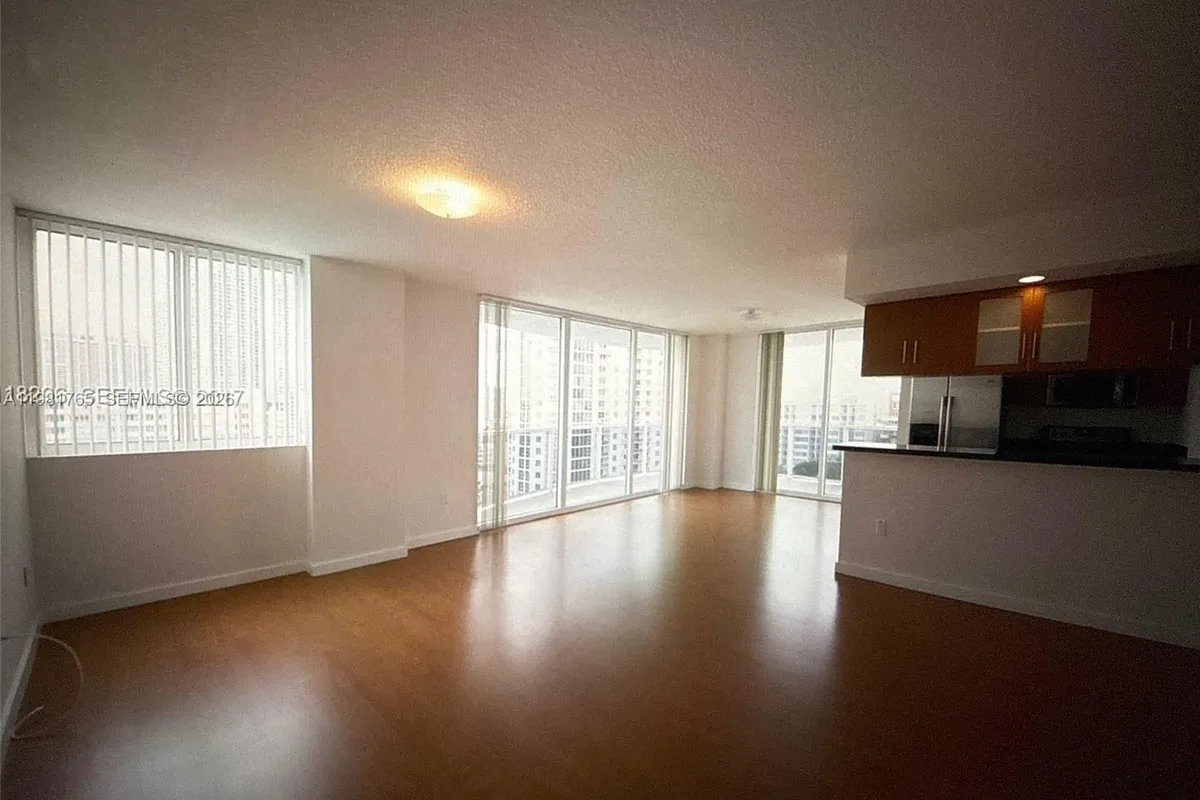 601 NE 23rd St # 605, Miami FL 33137