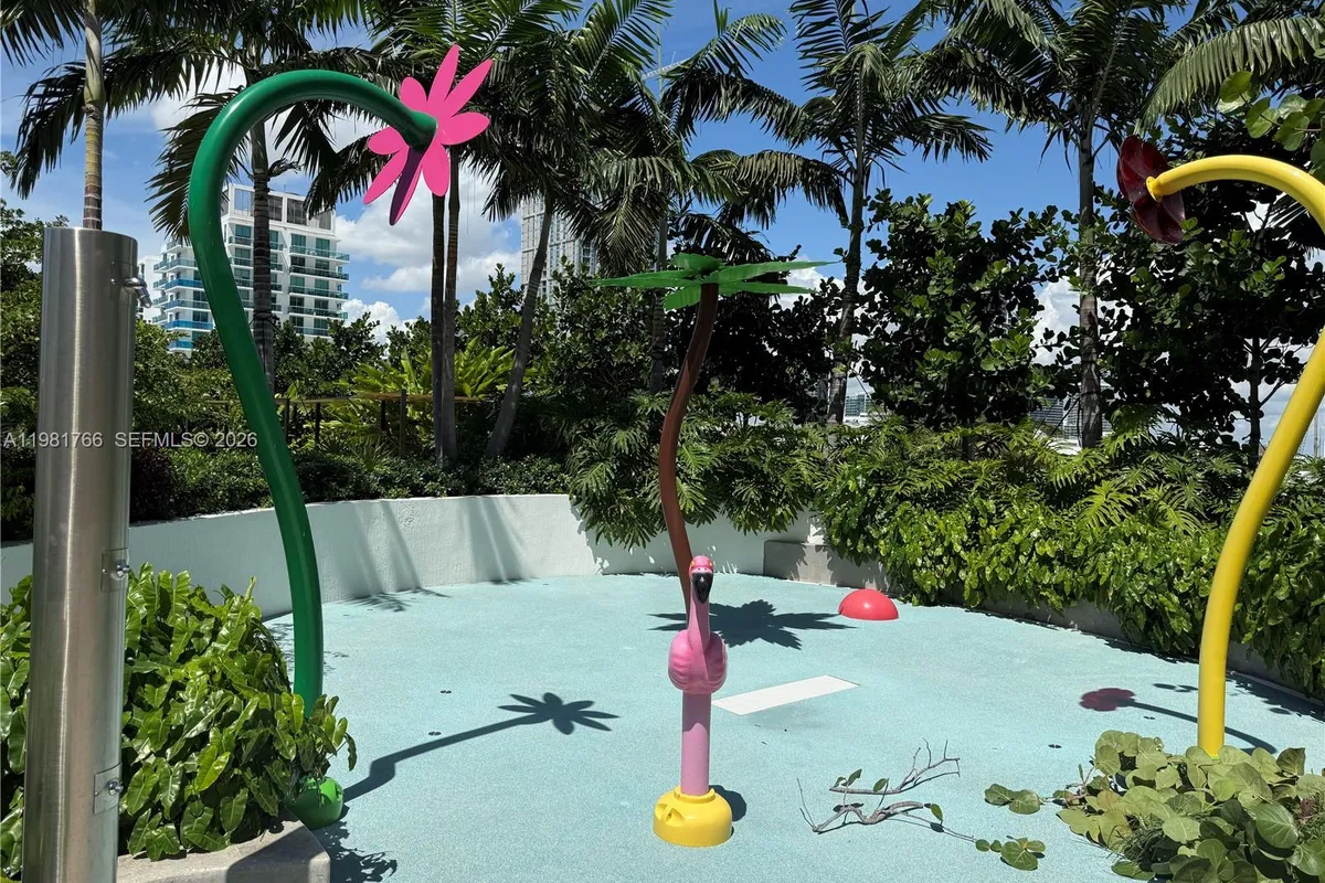 700 NE 24th ST # 2402, Miami FL 33137