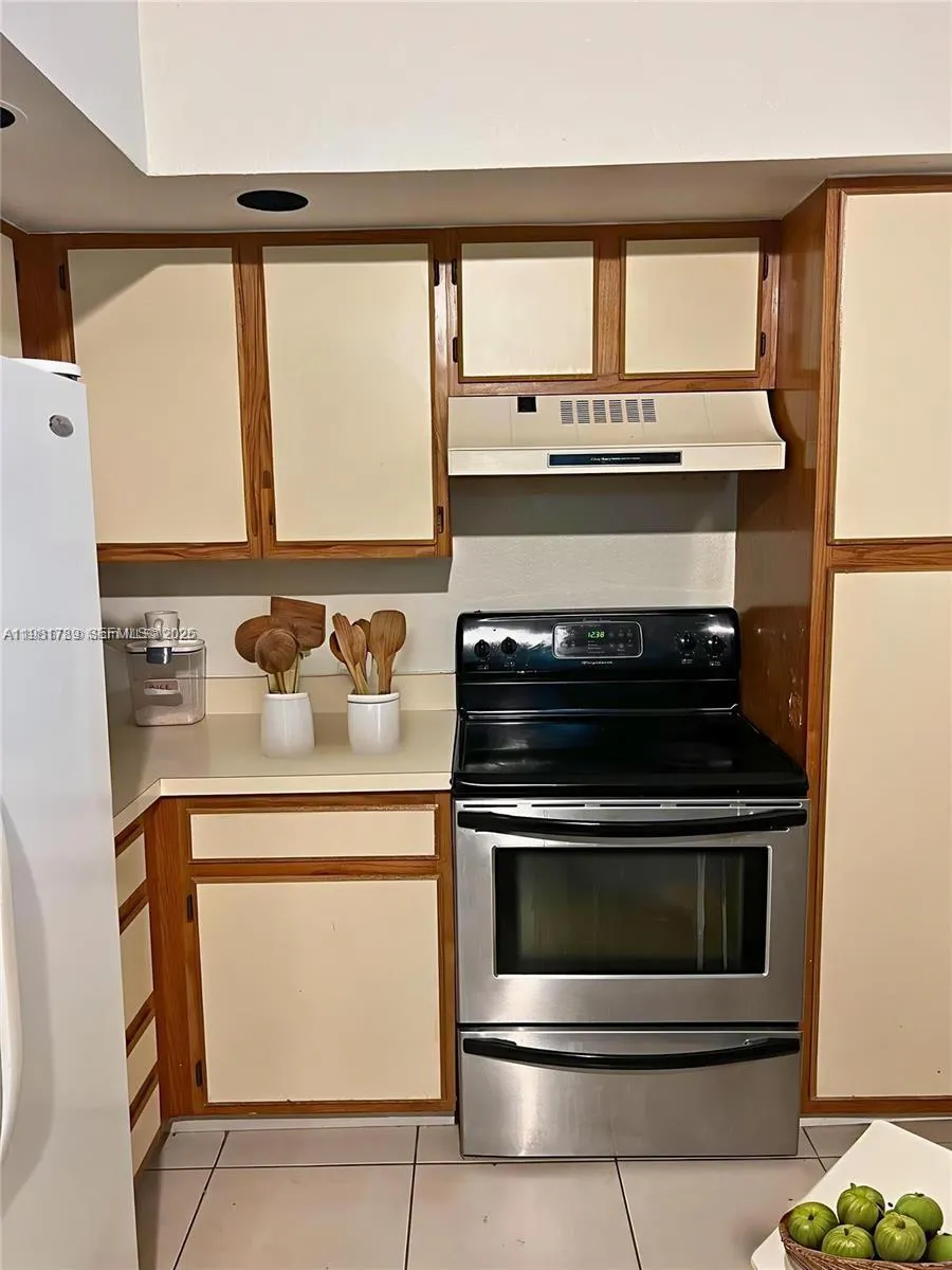 3480 N Pinewalk Dr N # 135, Margate FL 33063