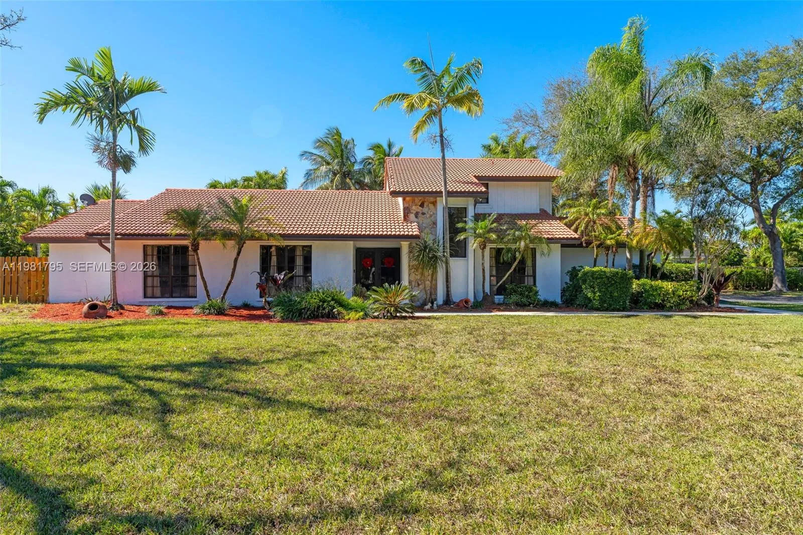 16564 SW 153rd Ct, Miami FL 33187