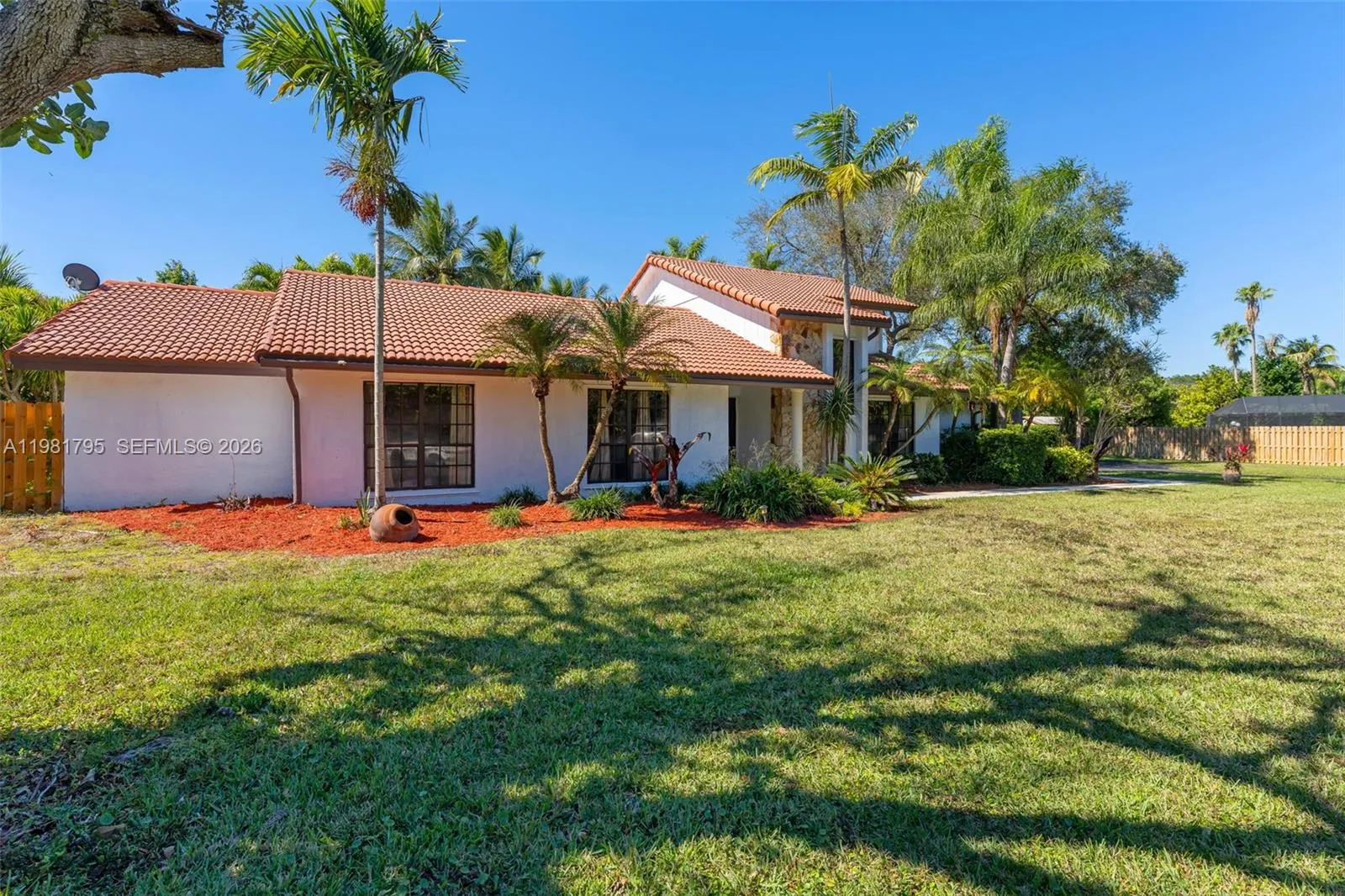 16564 SW 153rd Ct, Miami FL 33187