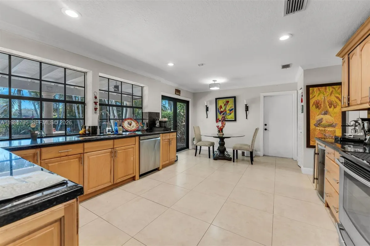 16564 SW 153rd Ct, Miami FL 33187