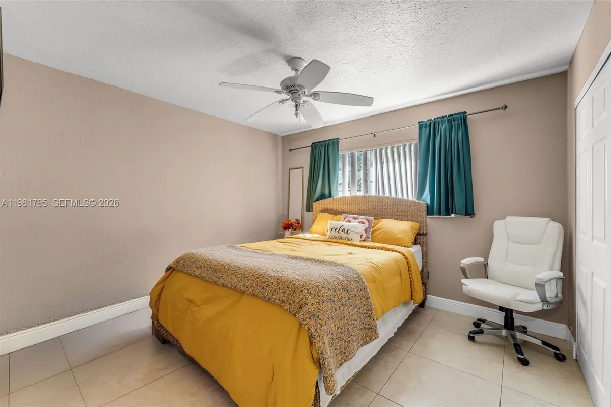 16564 SW 153rd Ct, Miami FL 33187