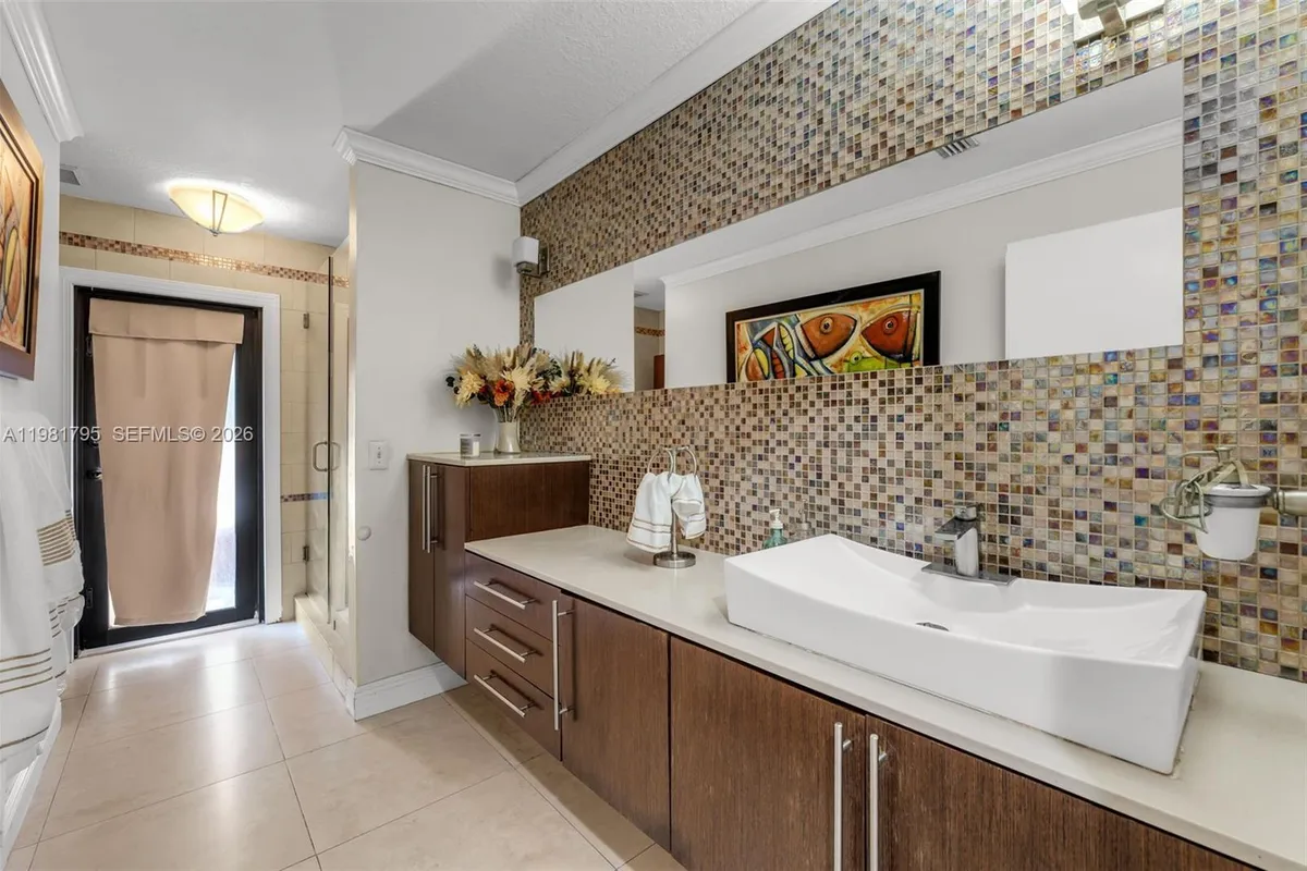 16564 SW 153rd Ct, Miami FL 33187