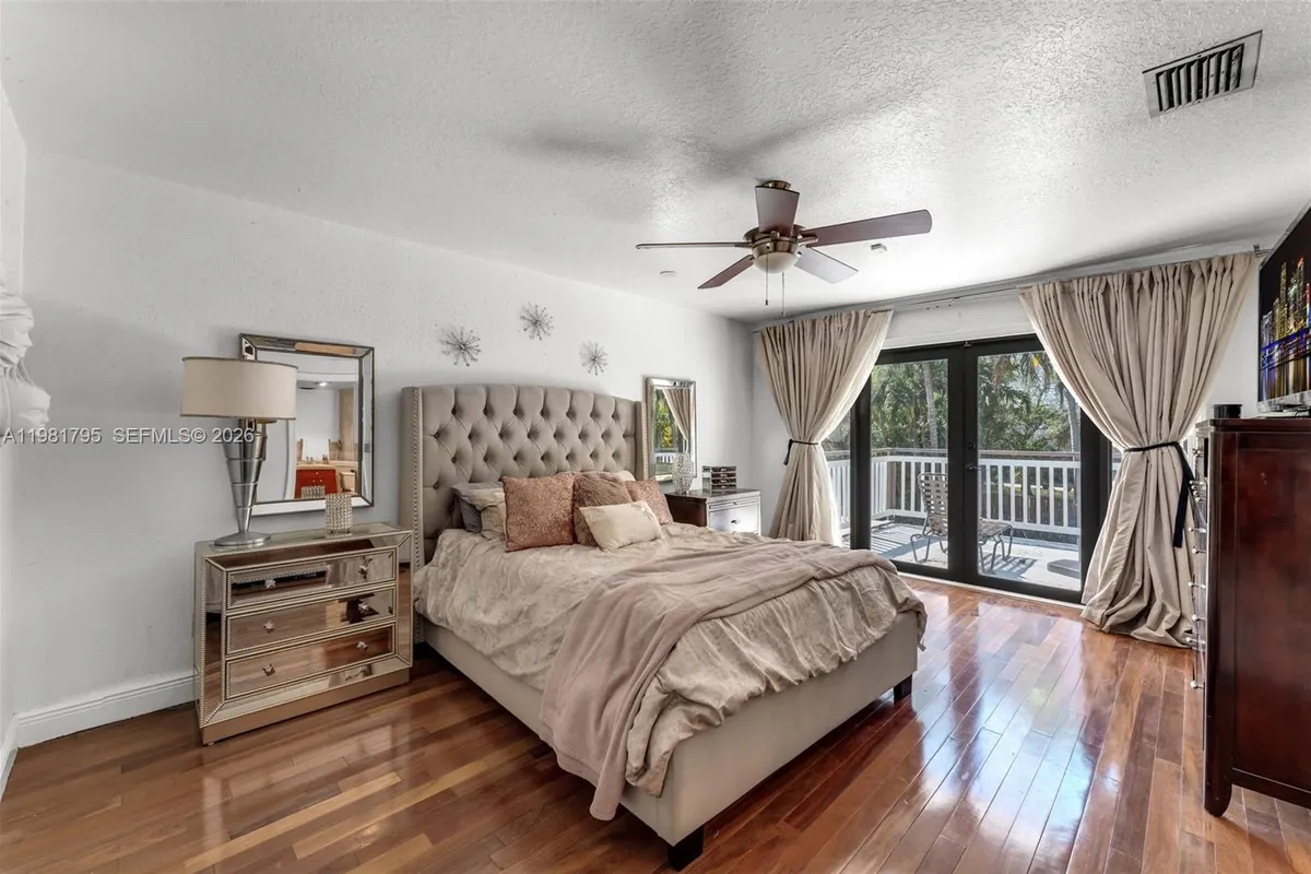 16564 SW 153rd Ct, Miami FL 33187