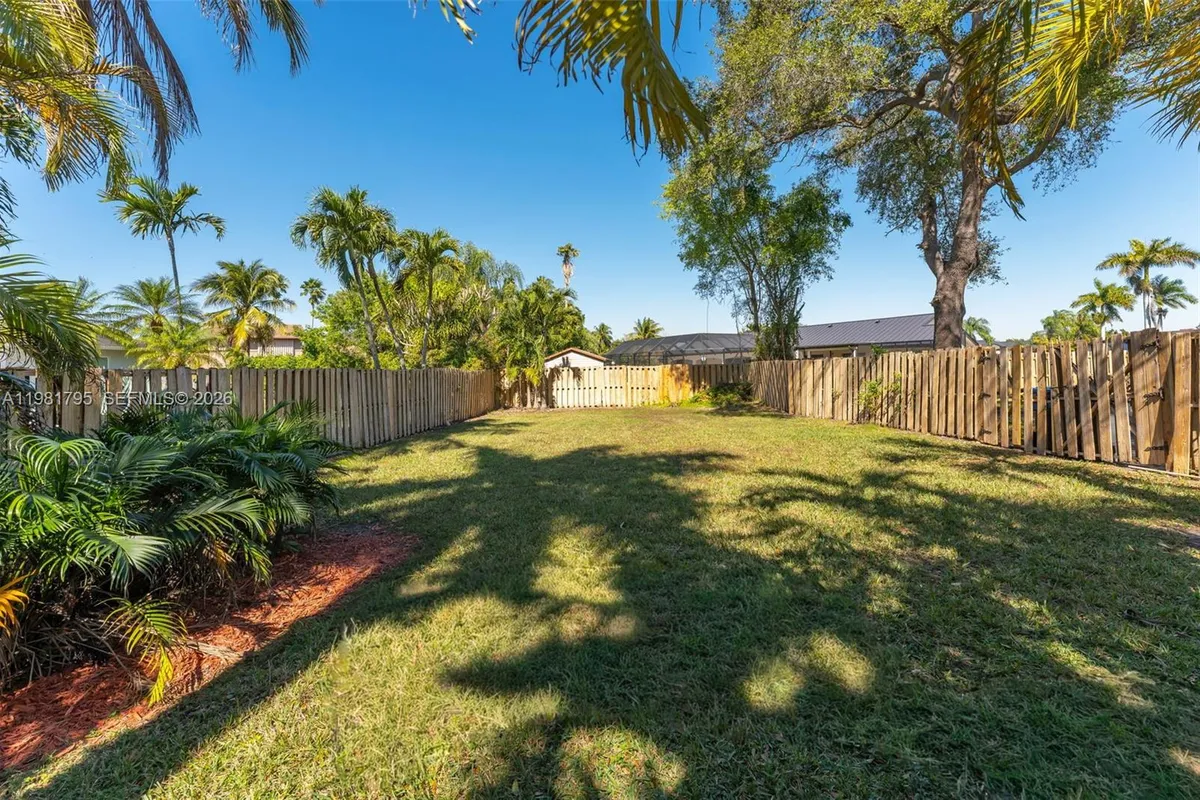 16564 SW 153rd Ct, Miami FL 33187