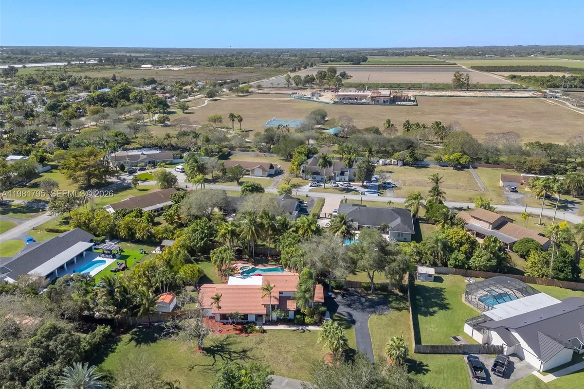 16564 SW 153rd Ct, Miami FL 33187