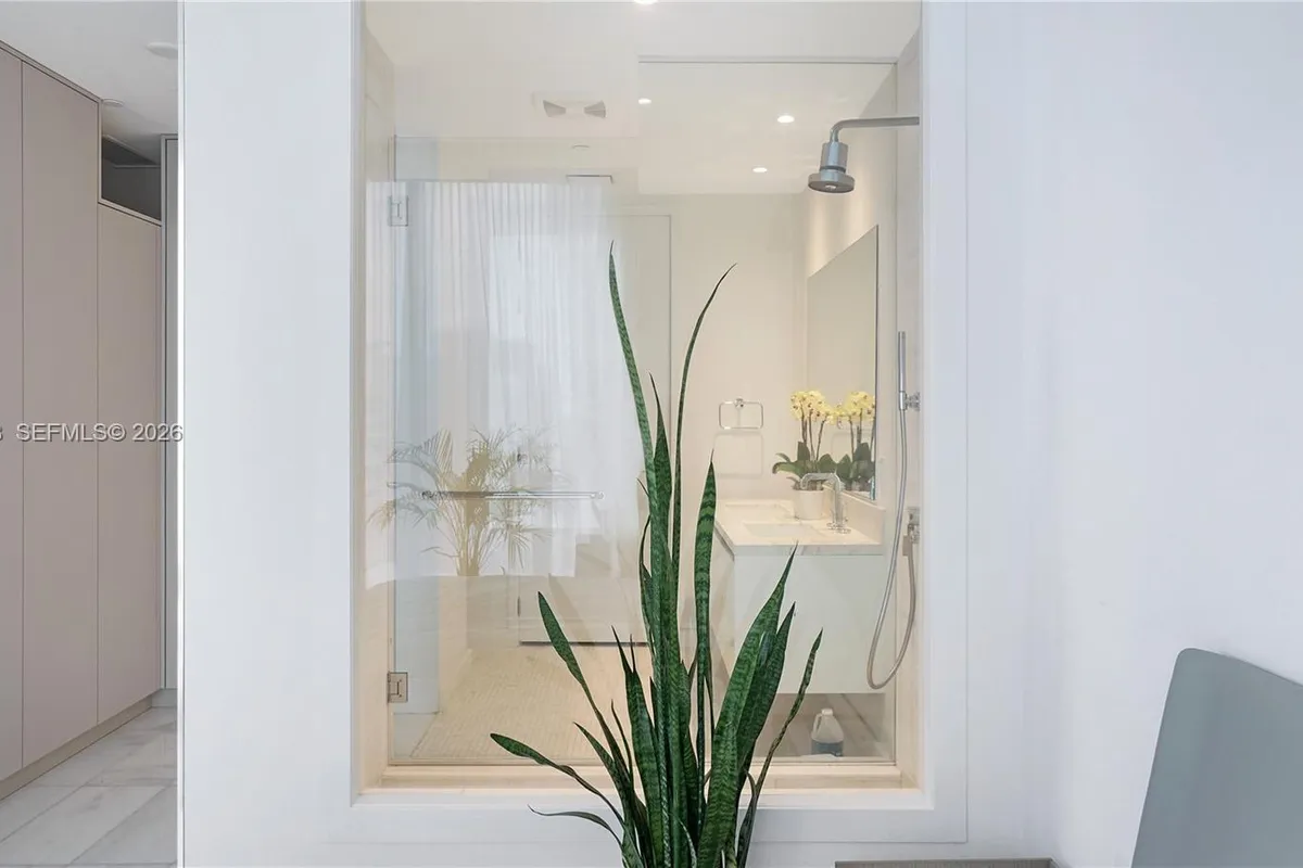 700 NE 26th Ter # 3005, Miami FL 33137