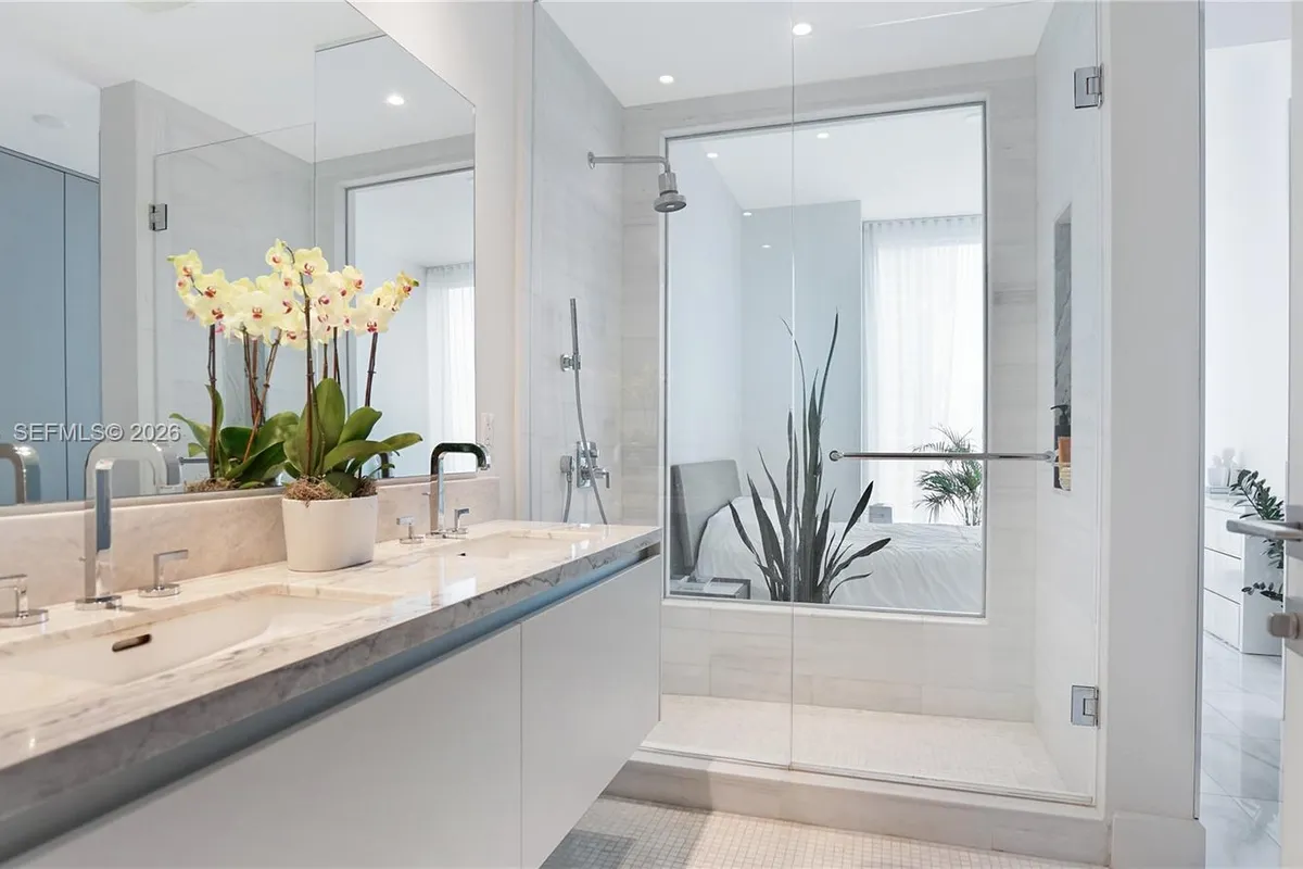 700 NE 26th Ter # 3005, Miami FL 33137