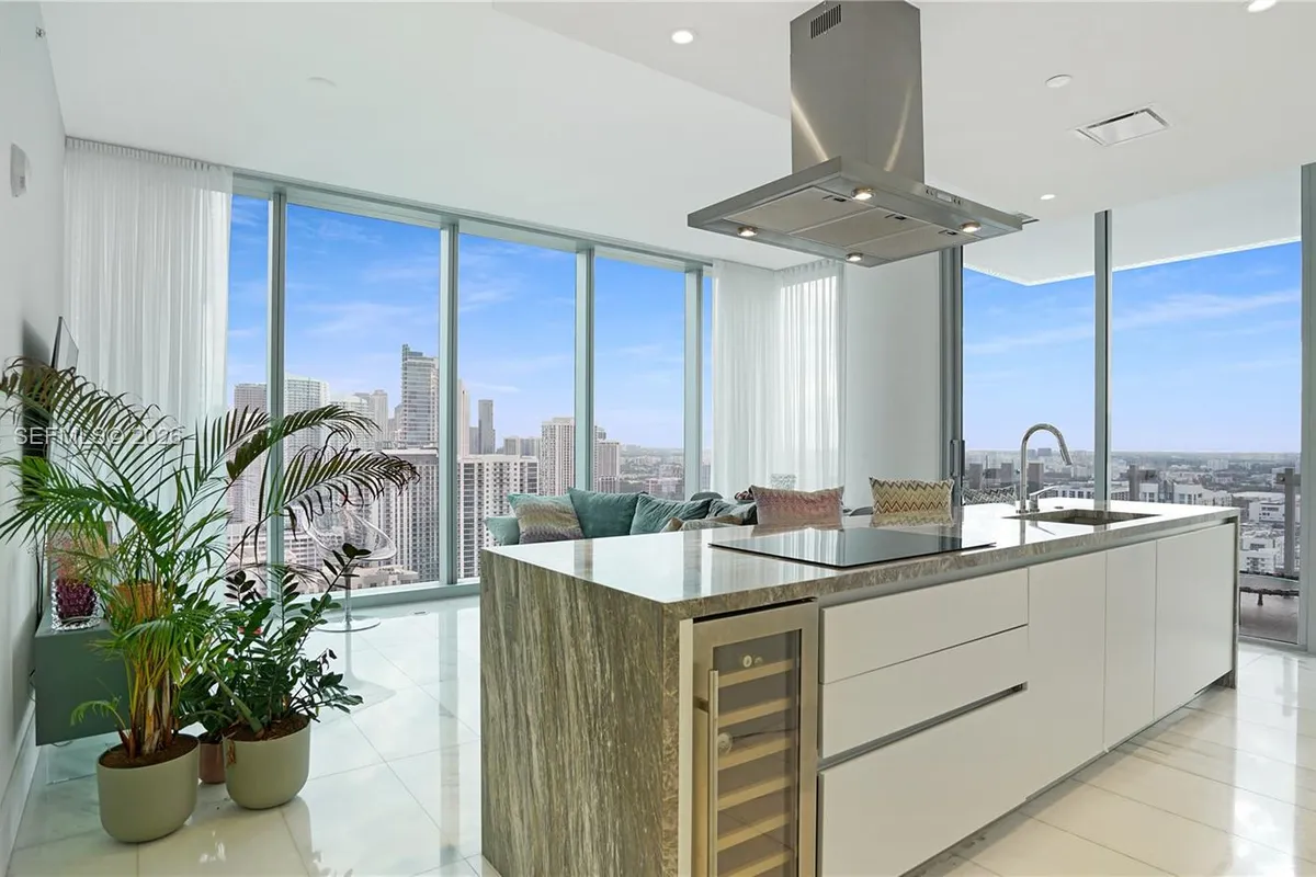 700 NE 26th Ter # 3005, Miami FL 33137