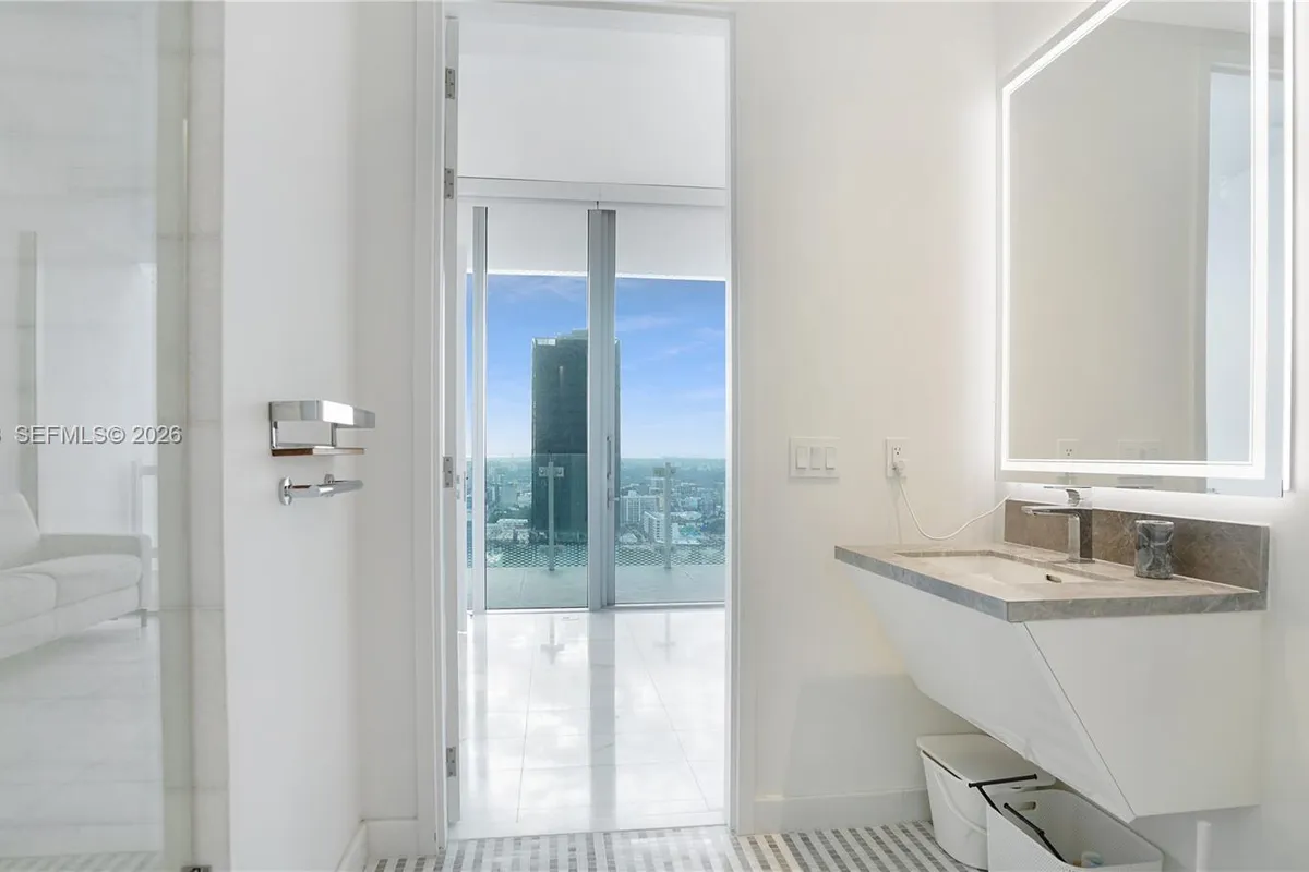 700 NE 26th Ter # 3005, Miami FL 33137