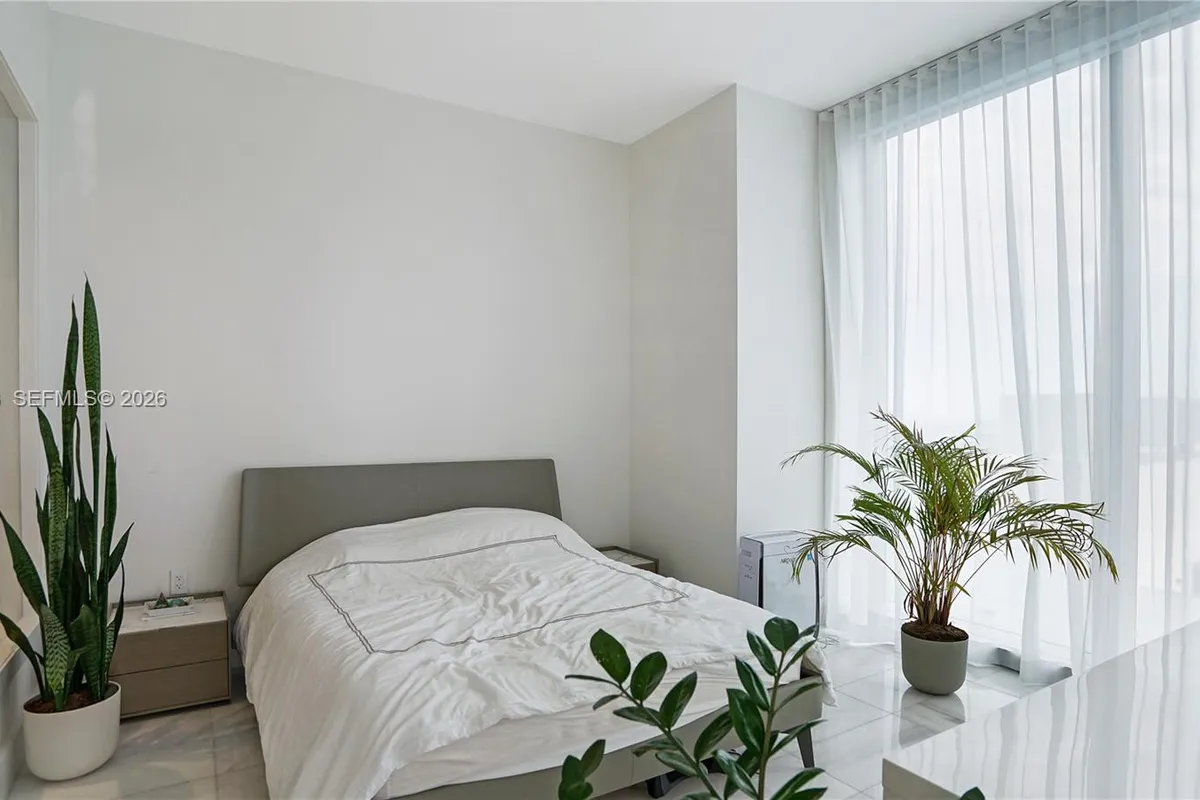 700 NE 26th Ter # 3005, Miami FL 33137