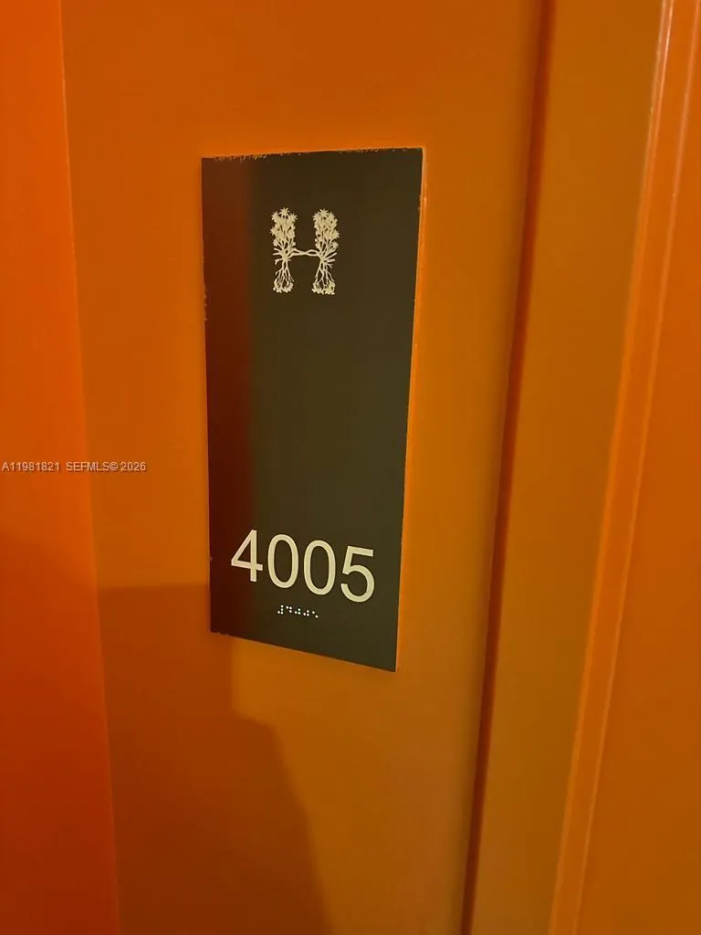 4111 S Ocean Dr, Hollywood FL 33019