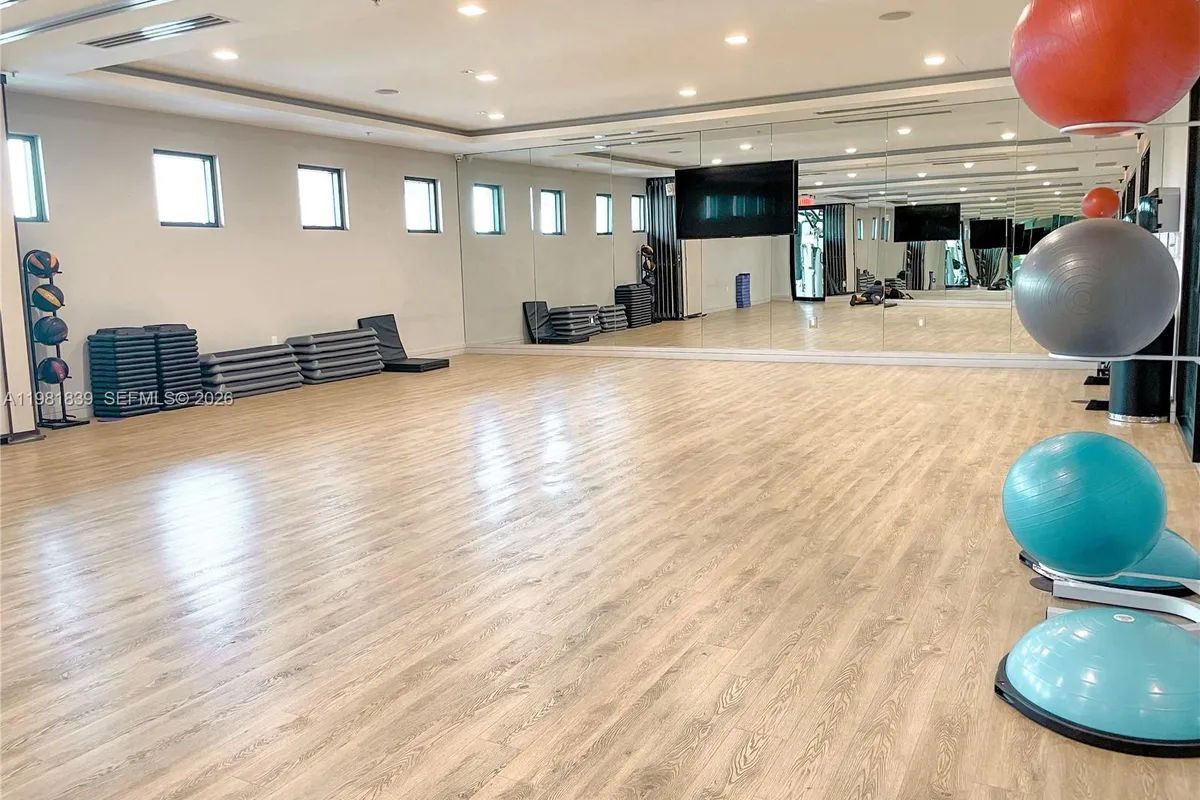 8031 NW 104th Ave # 5, Doral FL 33178