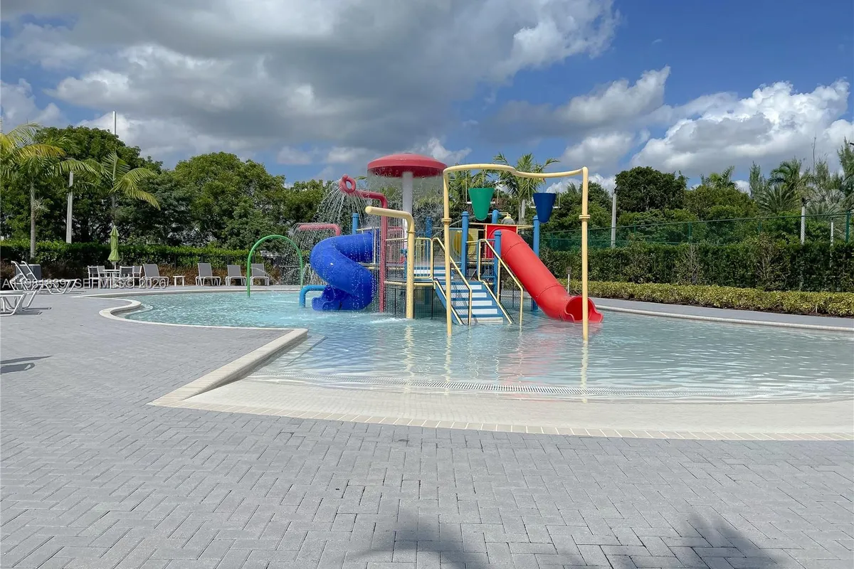 8031 NW 104th Ave # 5, Doral FL 33178