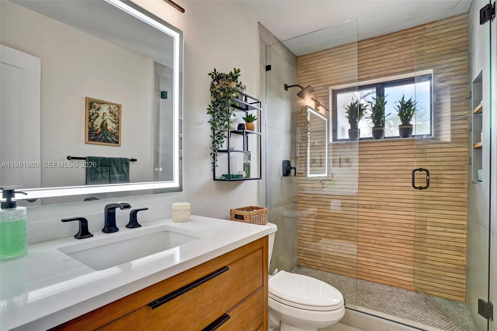 11331 NW 37th St, Sunrise FL 33323