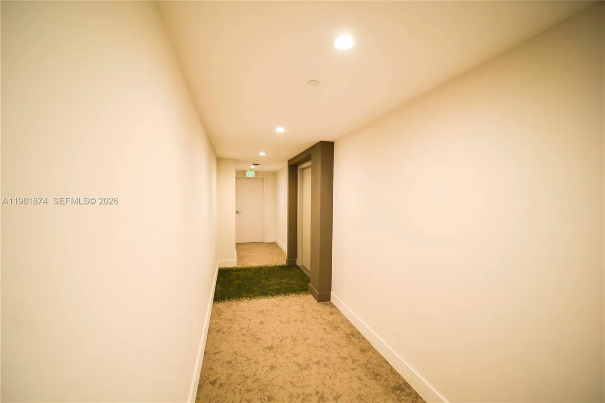 488 NE 18th St # 1000, Miami FL 33132