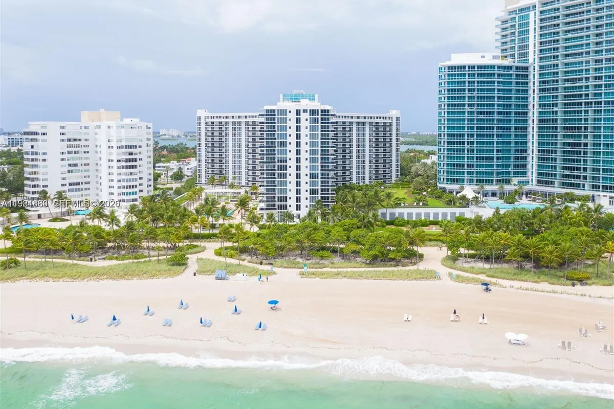 10275 E Collins Ave # 324, Bal Harbour FL 33154