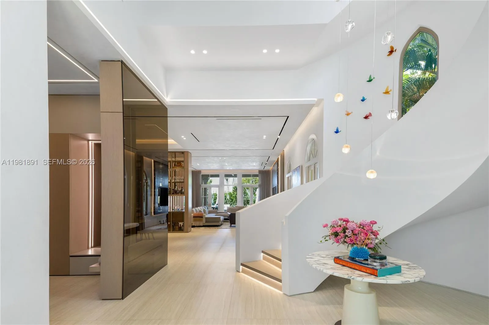 1522 Island Blvd, Aventura FL 33160