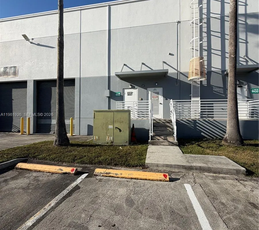 4405 NW 97th Ave, Doral FL 33178