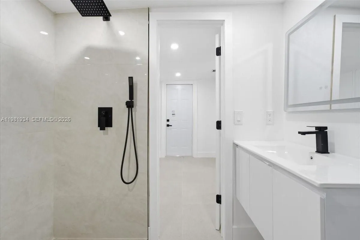 16240 NW 22nd Ave, Miami Gardens FL 33054