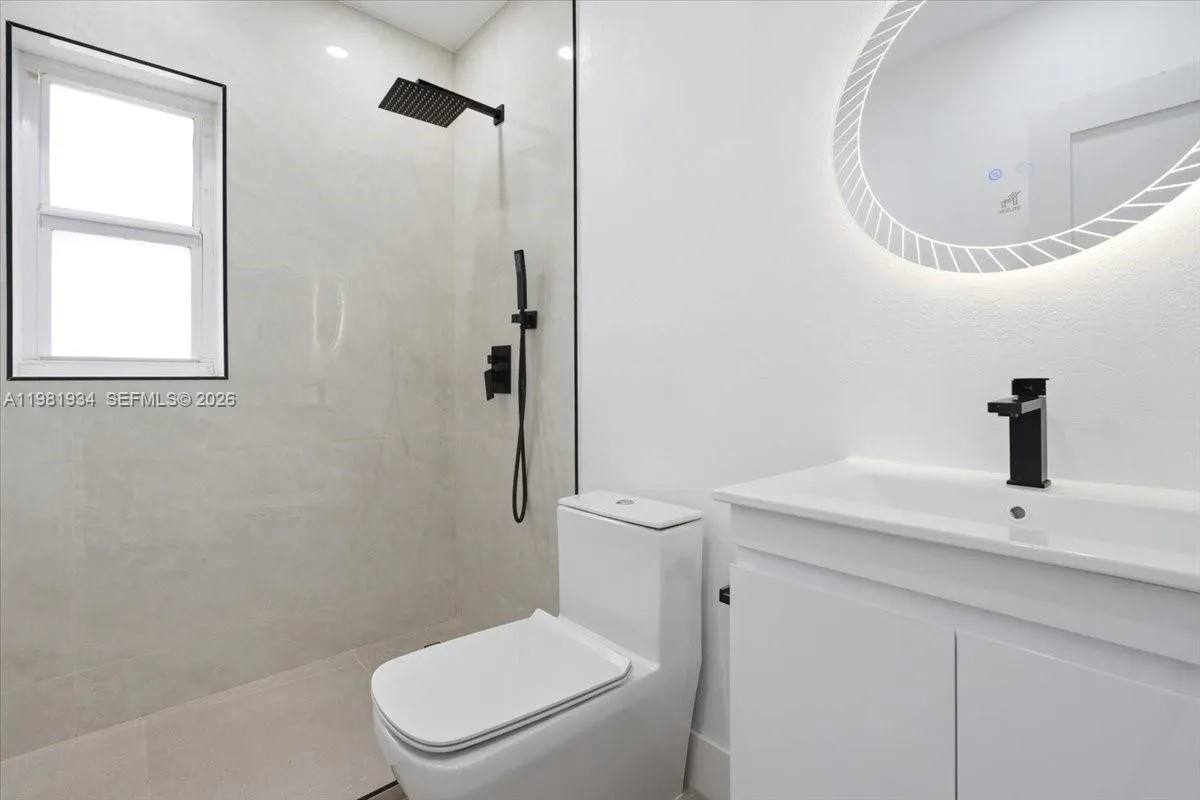 16240 NW 22nd Ave, Miami Gardens FL 33054