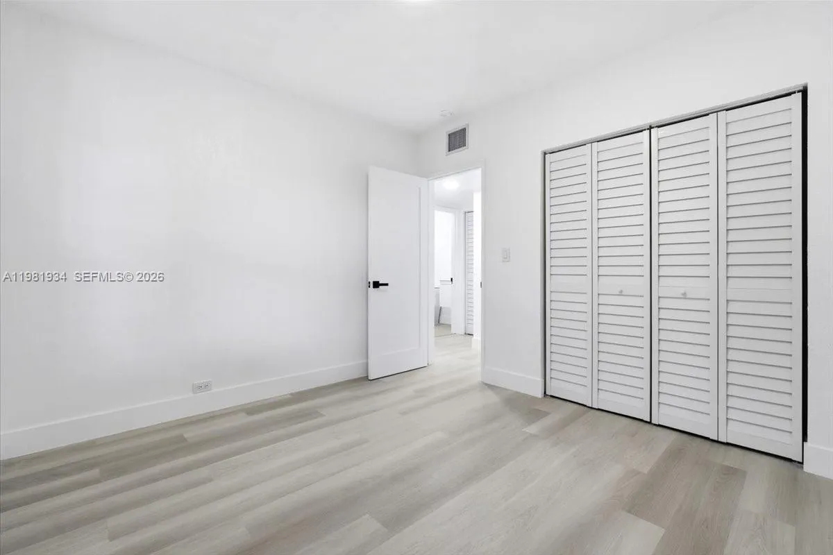 16240 NW 22nd Ave, Miami Gardens FL 33054