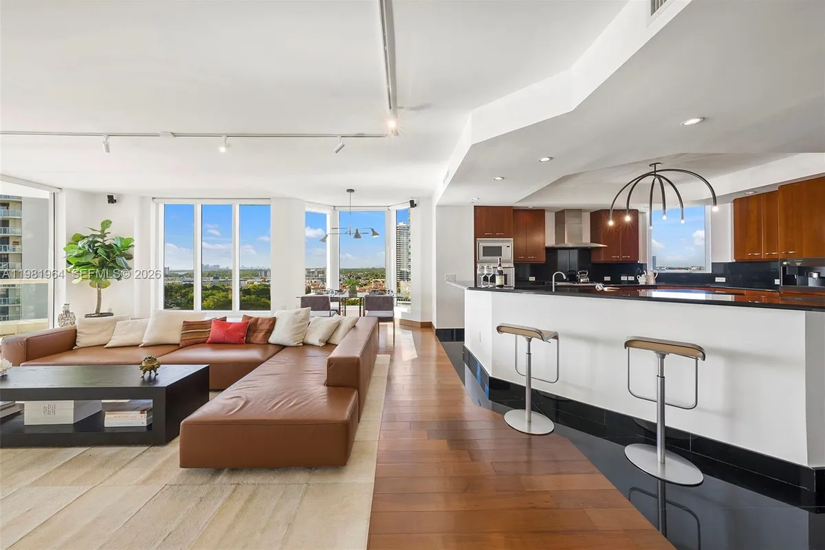 6000 Island Blvd # 1208, Aventura FL 33160