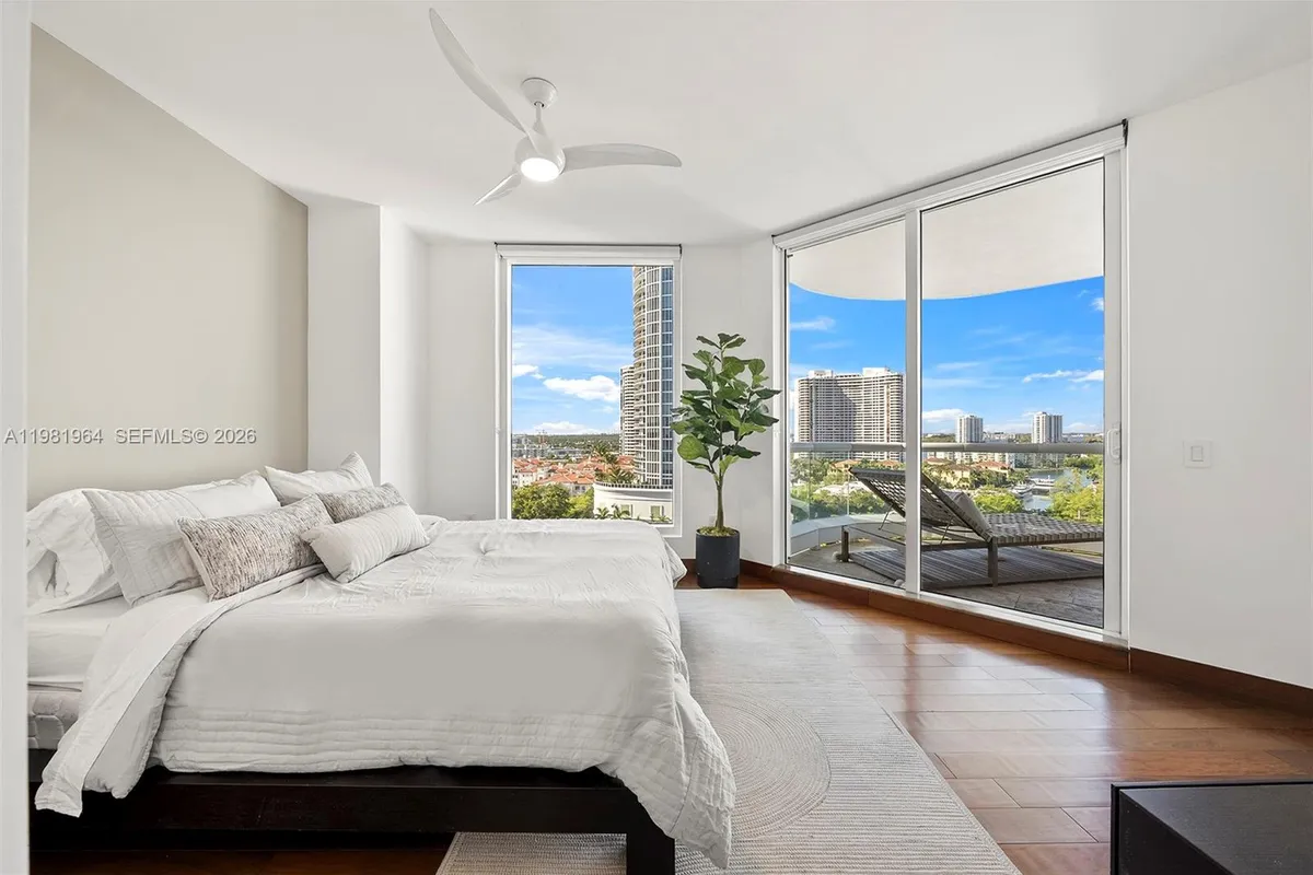 6000 Island Blvd # 1208, Aventura FL 33160