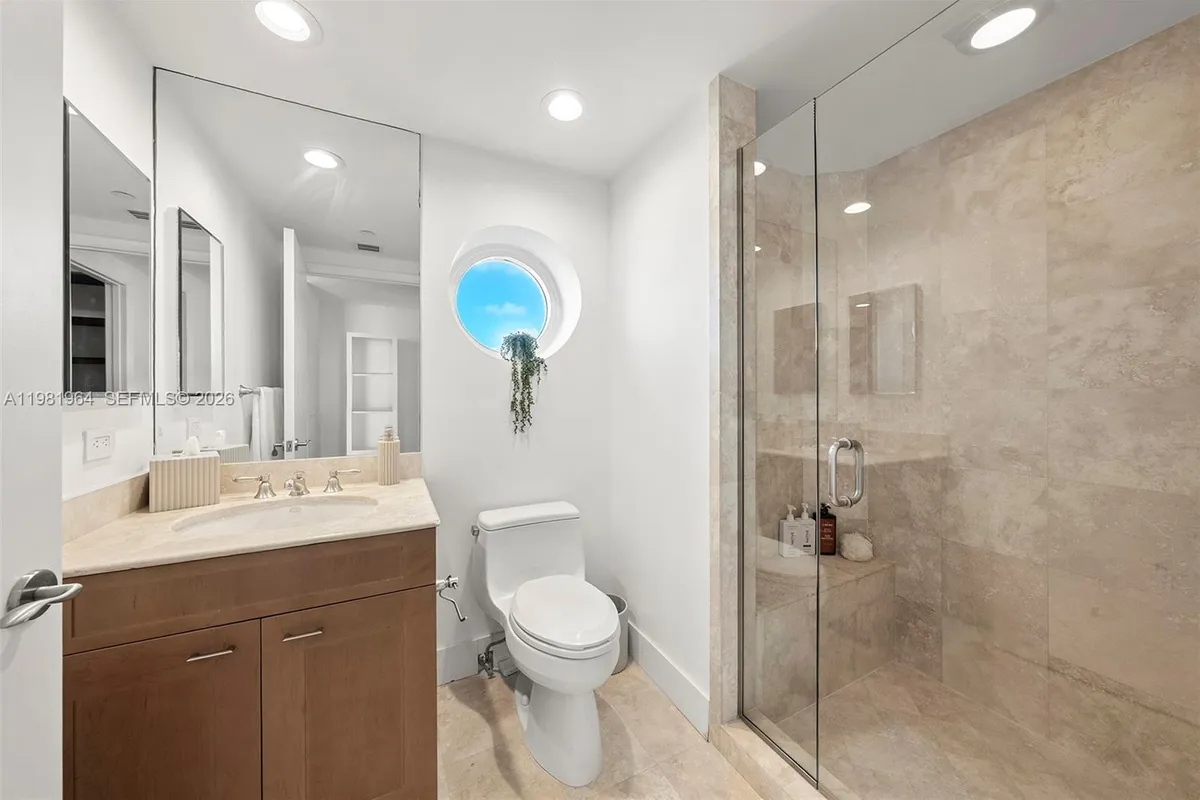 6000 Island Blvd # 1208, Aventura FL 33160