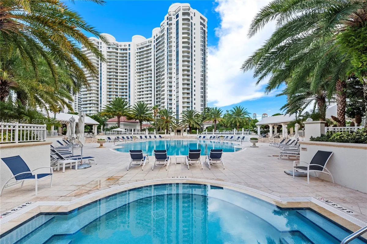 6000 Island Blvd # 1208, Aventura FL 33160