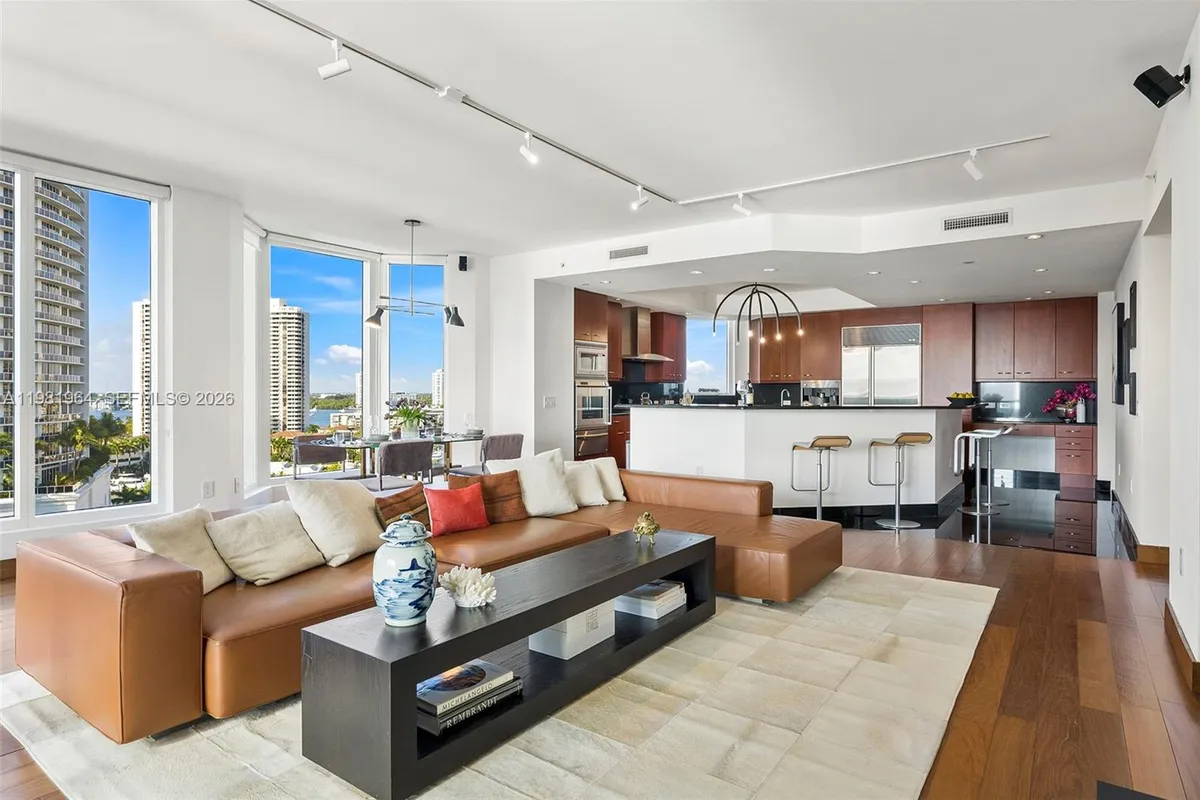 6000 Island Blvd # 1208, Aventura FL 33160