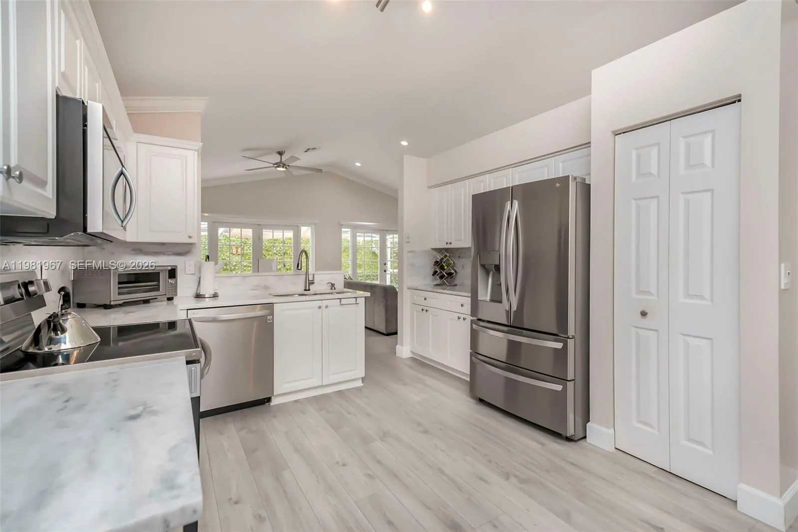 11030 Harbour Springs Cir # 11030, Boca Raton FL 33428