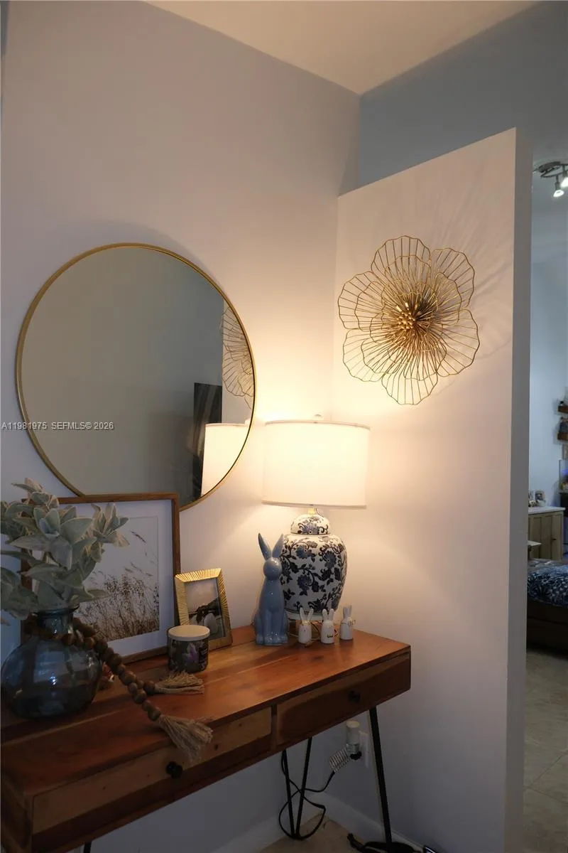 1021 NW 79th Ave, Plantation FL 33322