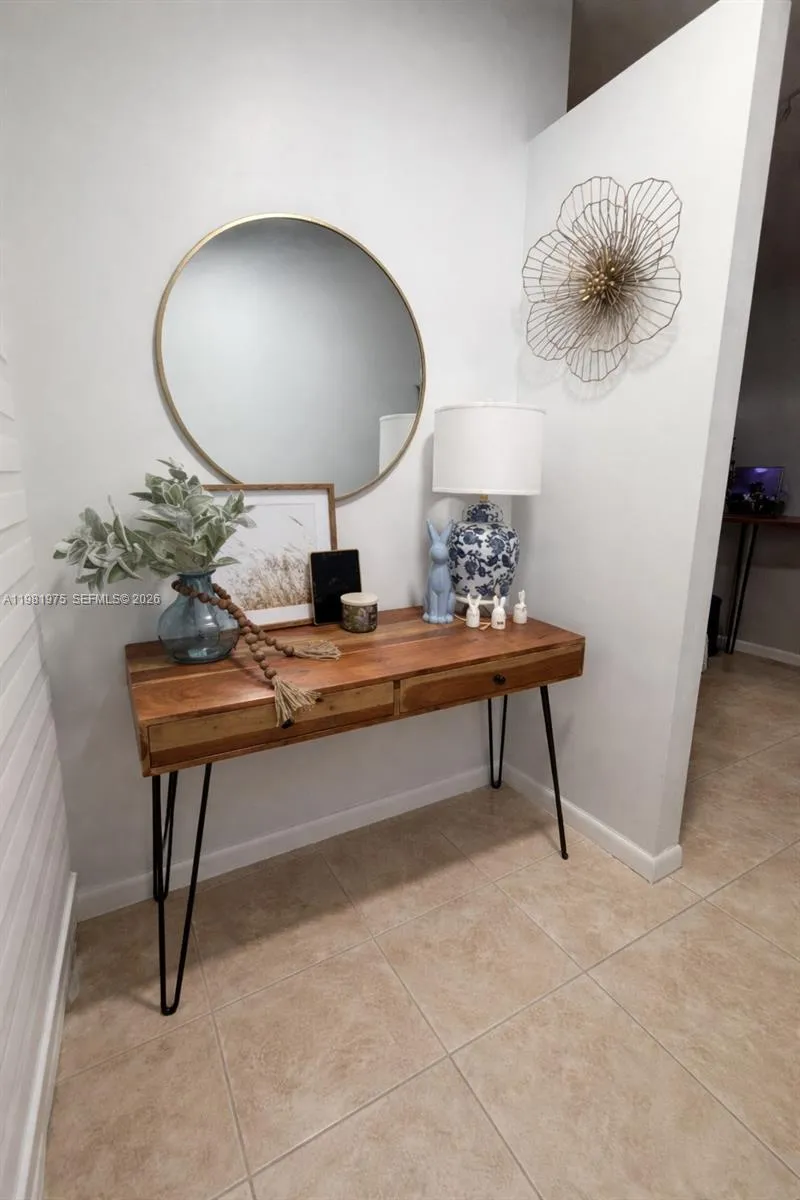 1021 NW 79th Ave, Plantation FL 33322