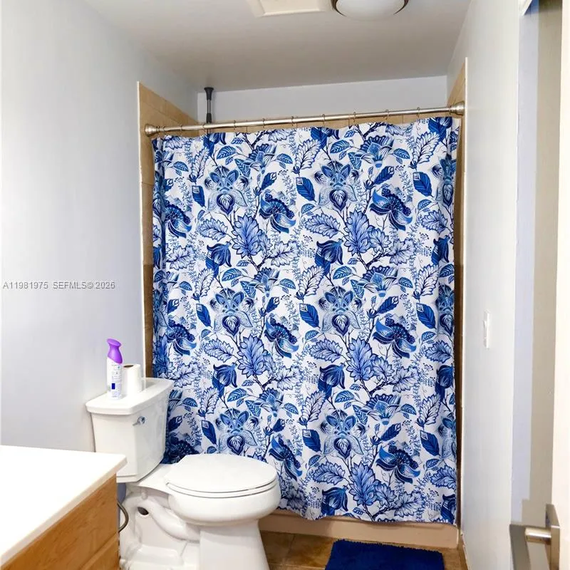 1021 NW 79th Ave, Plantation FL 33322