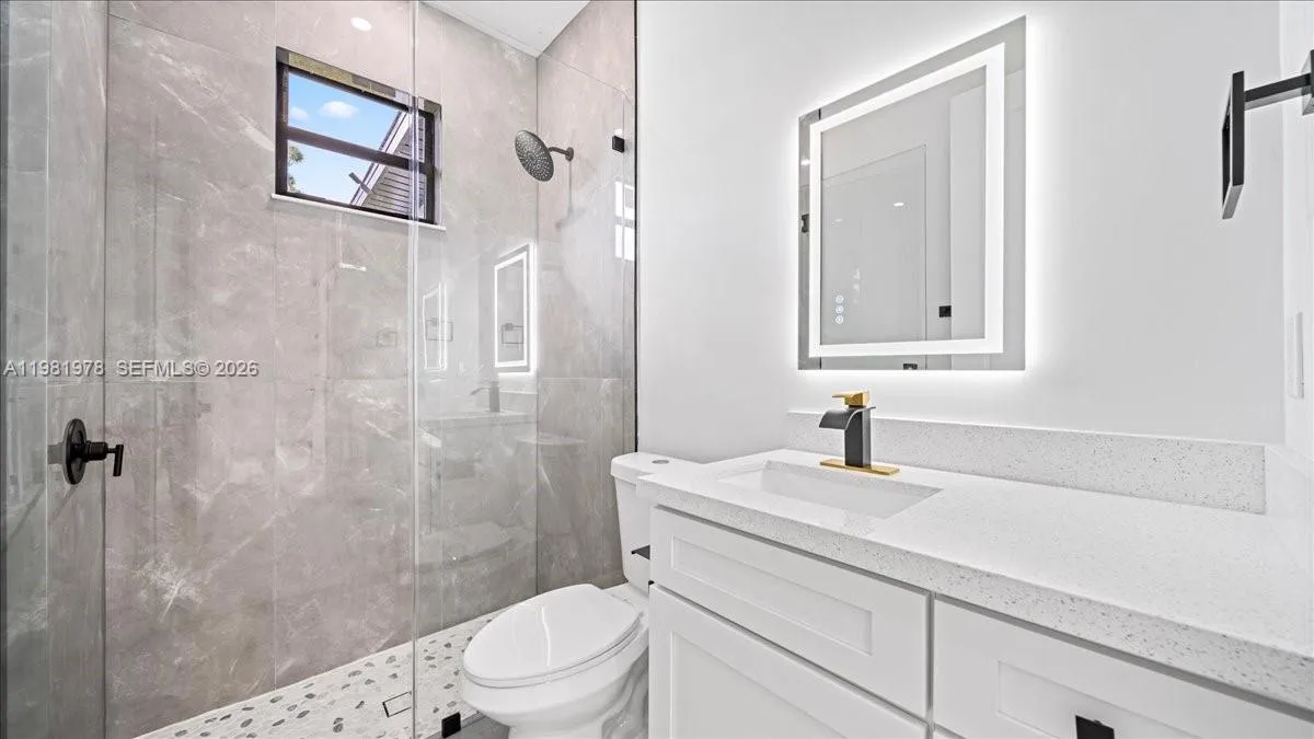 4127 NW 36th PL, Cape Coral FL 33993