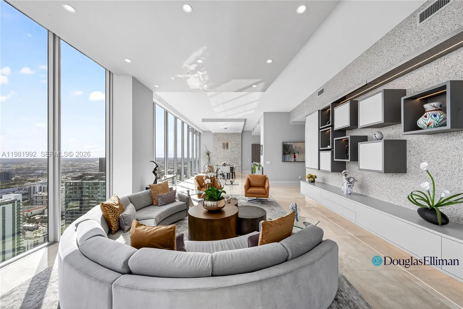 2900 NE 7th Ave # 4904, Miami FL 33137