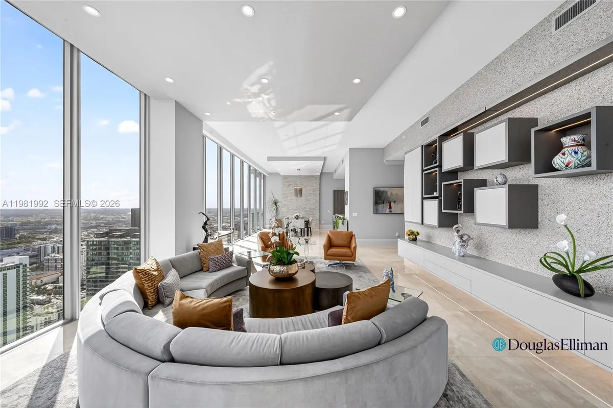 2900 NE 7th Ave # 4904, Miami FL 33137