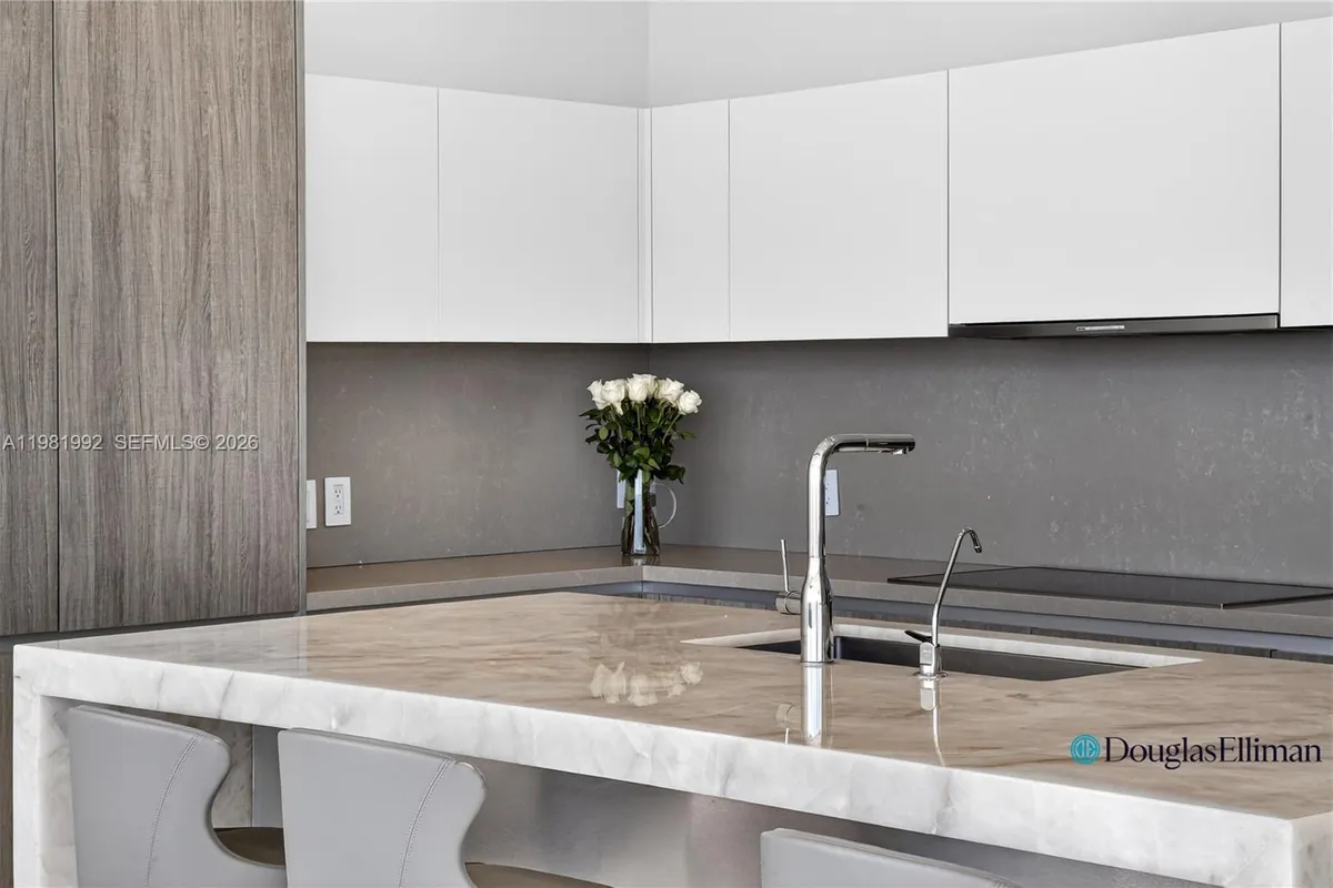 2900 NE 7th Ave # 4904, Miami FL 33137